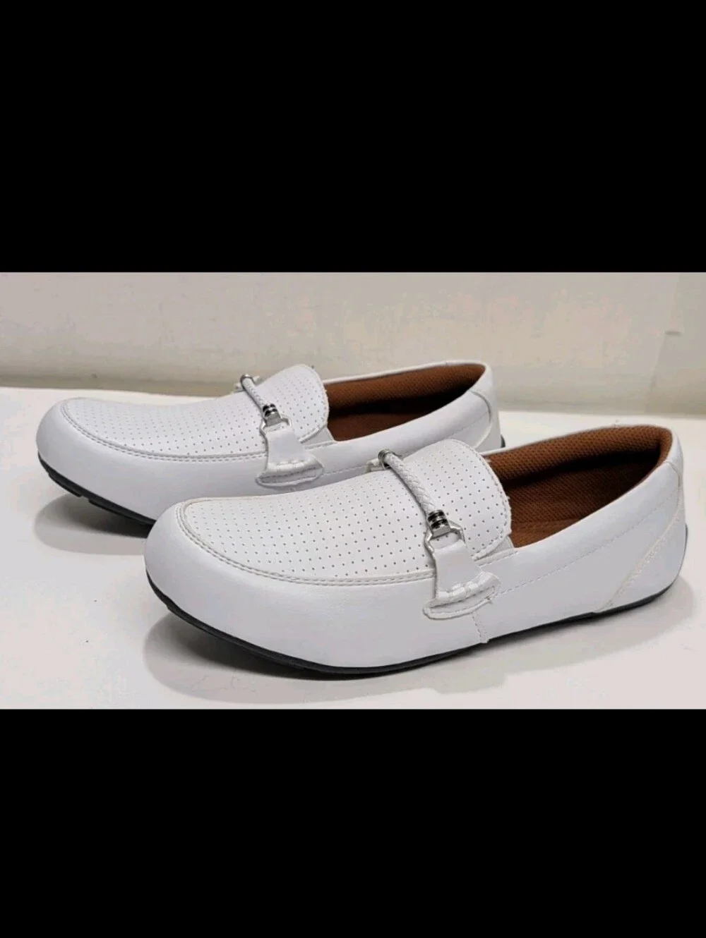 NWOB Crown Vintage Daniel Loafer Slip On Dress Shoes Boys Big Boy 6 White Preppy